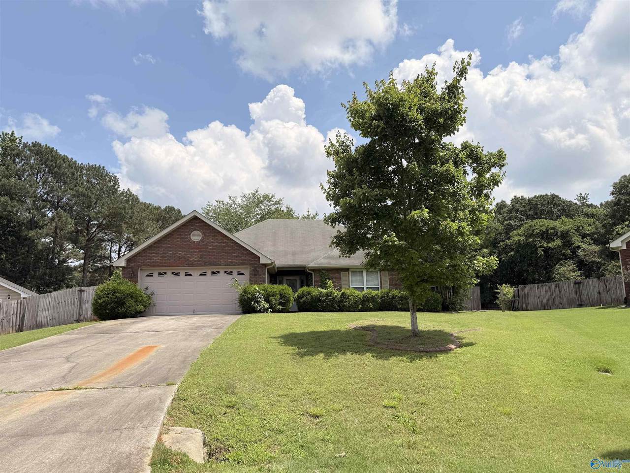 105 Cedar Hollow Court - Photo 1