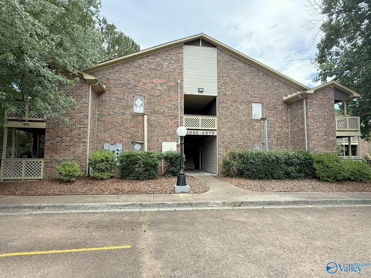 4975 Seven Pine Circle - Photo 1