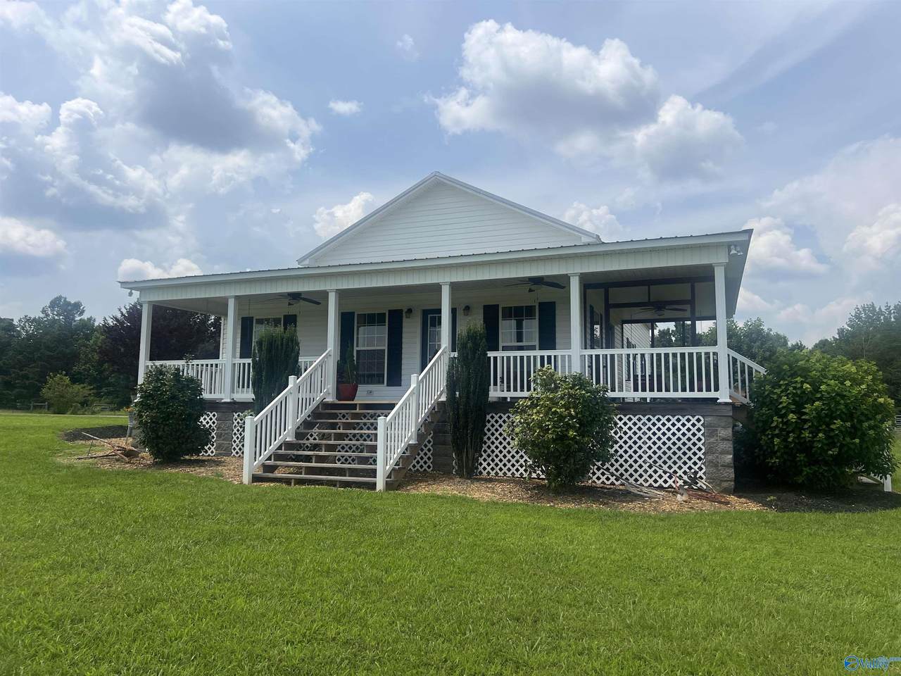 1170 County Road 233 - Photo 1