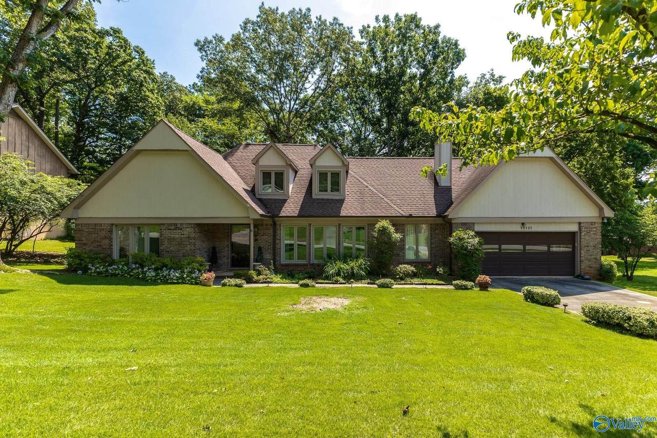 10121 Brandywine Drive - Photo 1