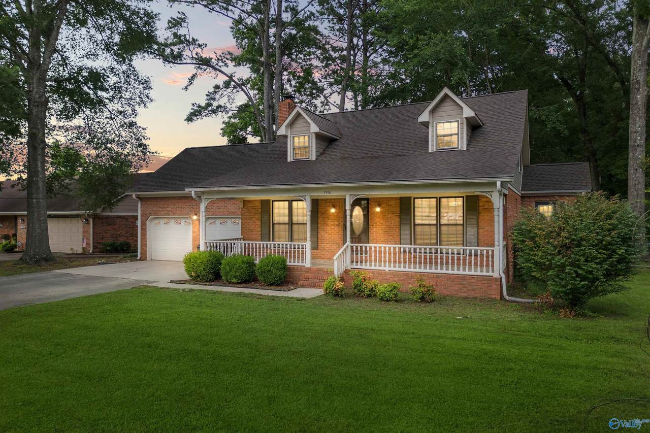 2916 Glasgow Place - Photo 1