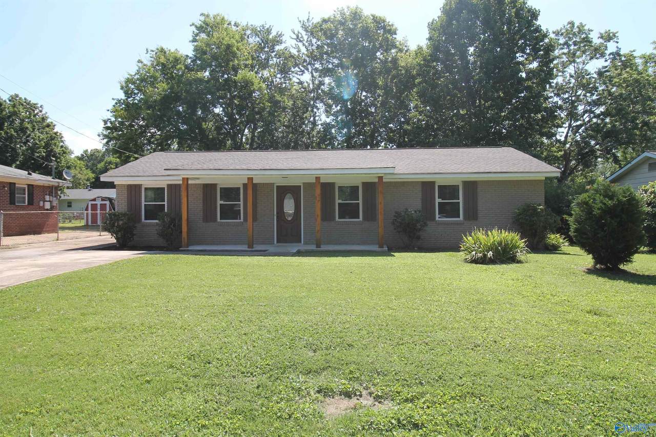 2408 Yorkshire Drive - Photo 1