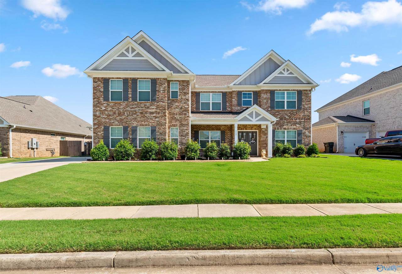 112 Fenton Circle - Photo 1