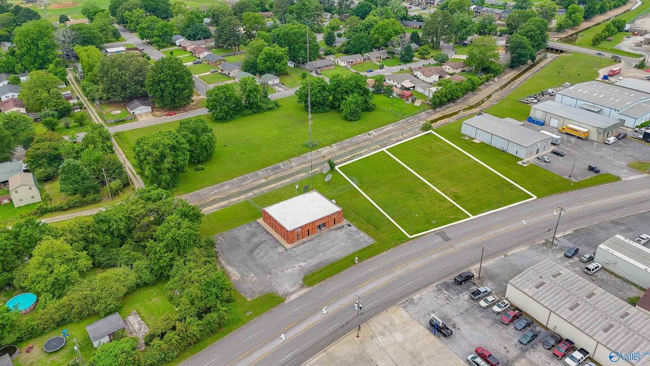 1301 Central Parkway - Photo 1