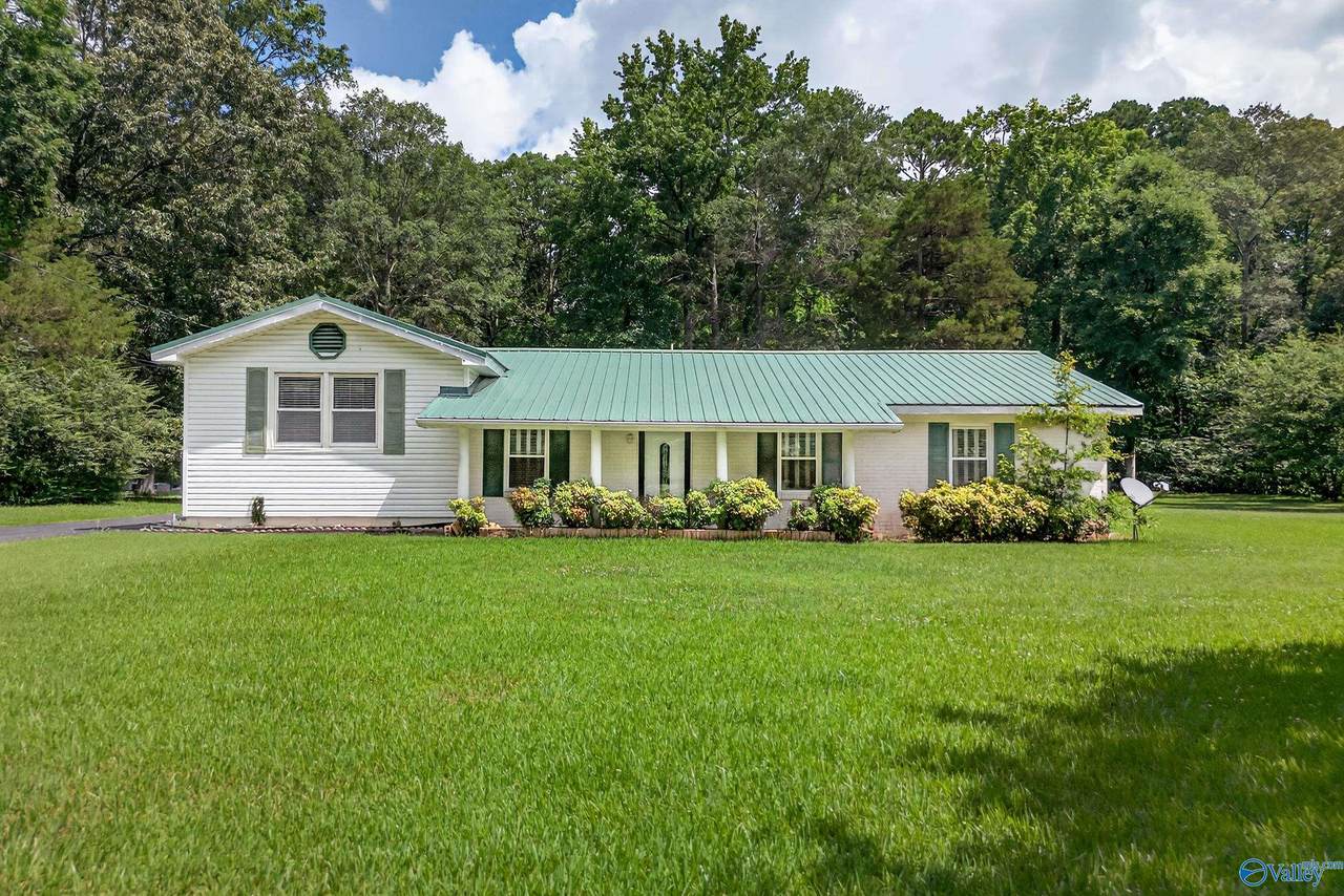 271 Oakview Road - Photo 1