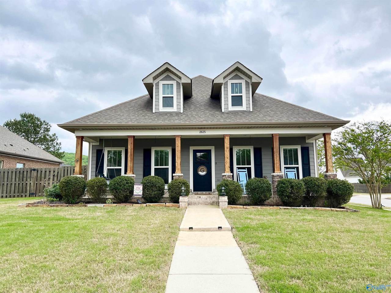 2625 Mountain Stream Way - Photo 1