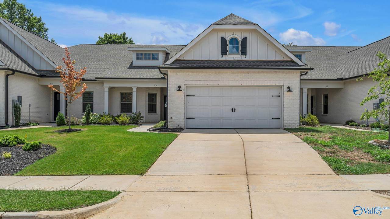 104 Clift Farm Drive - Photo 1