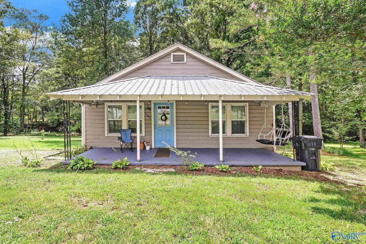 532 Longview Road - Photo 1