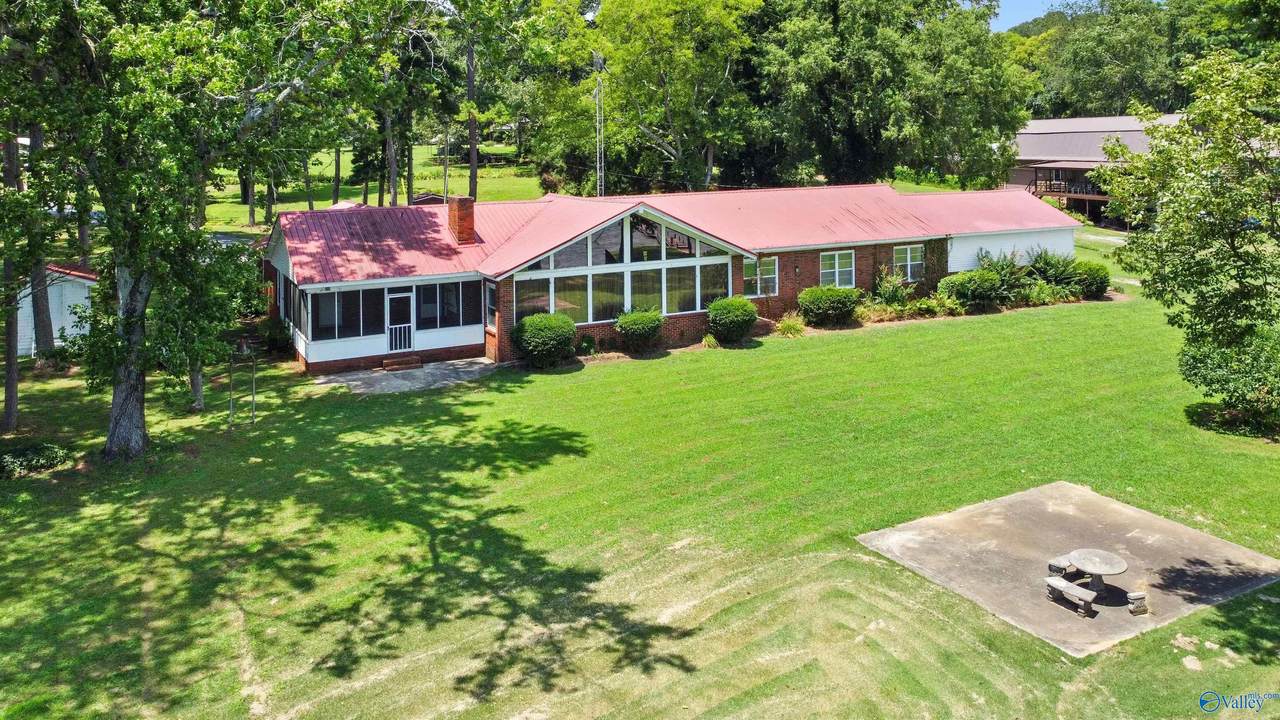 208 County Road 445 - Photo 1