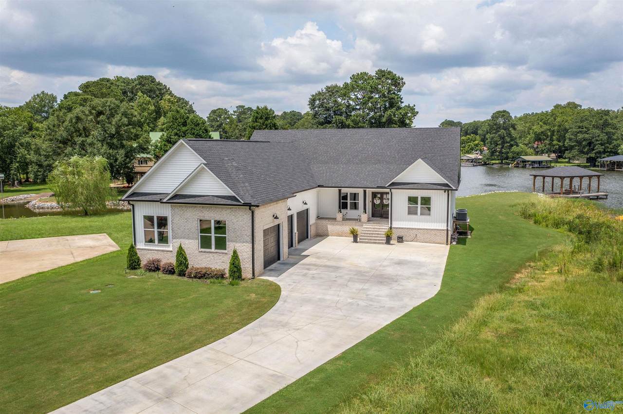 312 Camden Cove Point - Photo 1