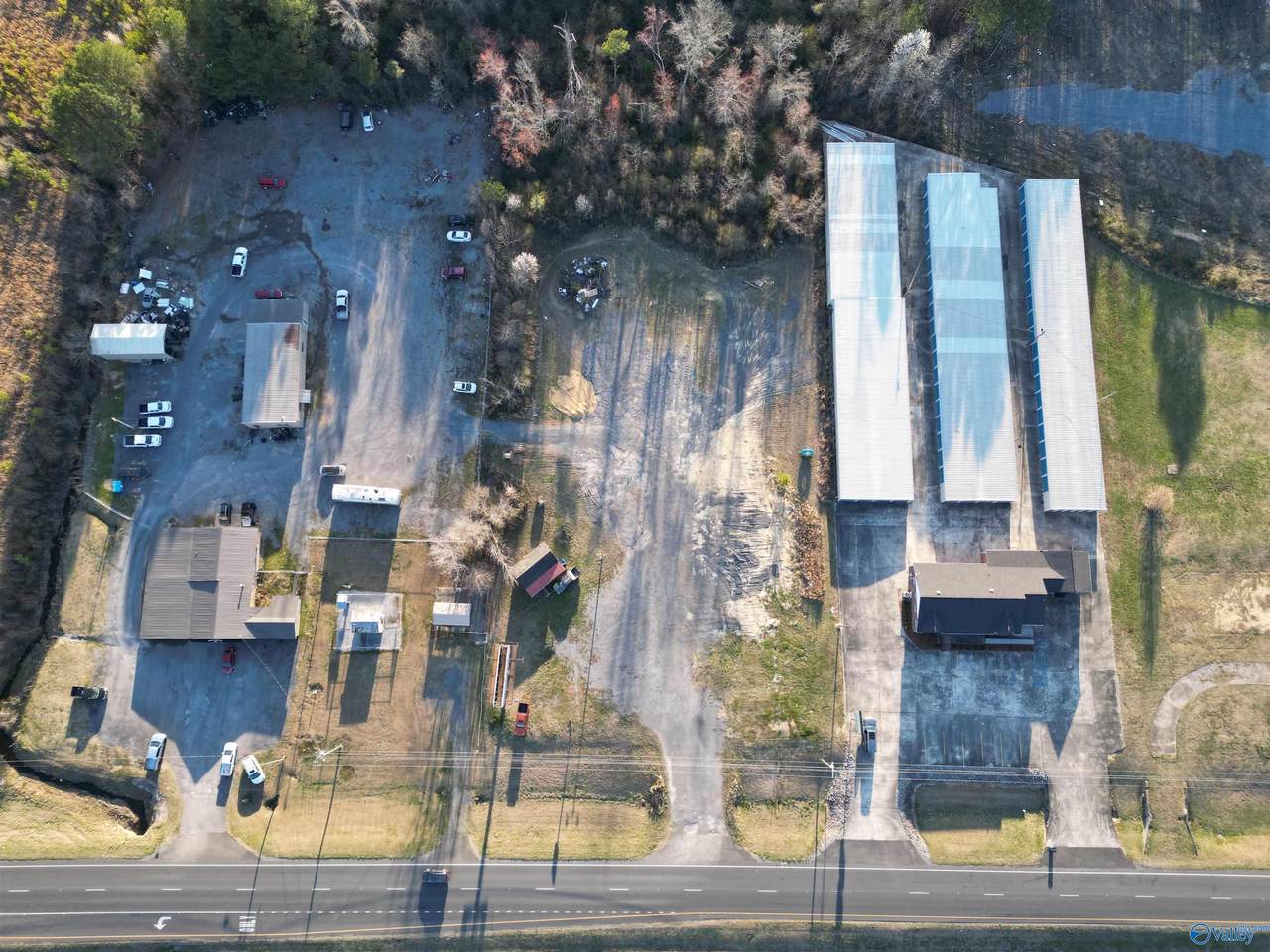 127 Us Highway 431 - Photo 1