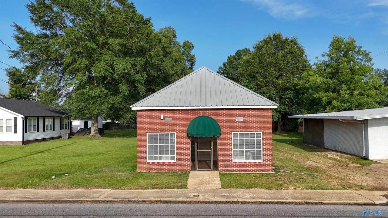 281 Military Street - Photo 1