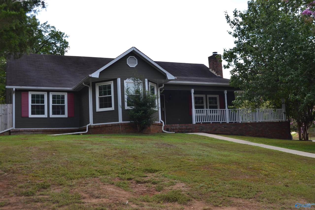 1106 Way Thru The Woods - Photo 1