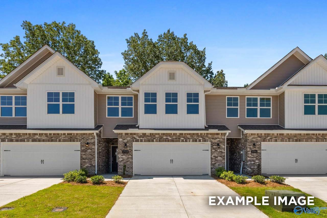 1757 Stampede Circle - Photo 1