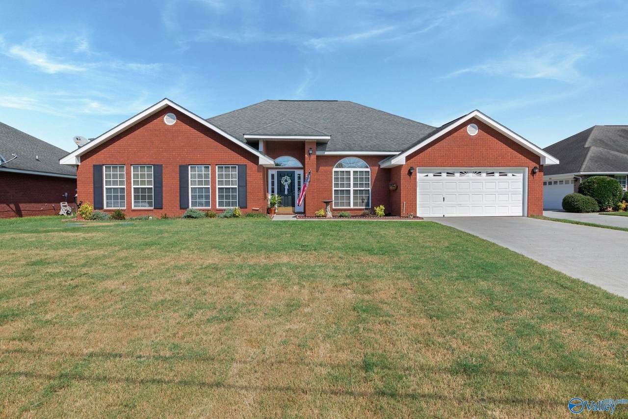 207 Brier Ridge Court - Photo 1