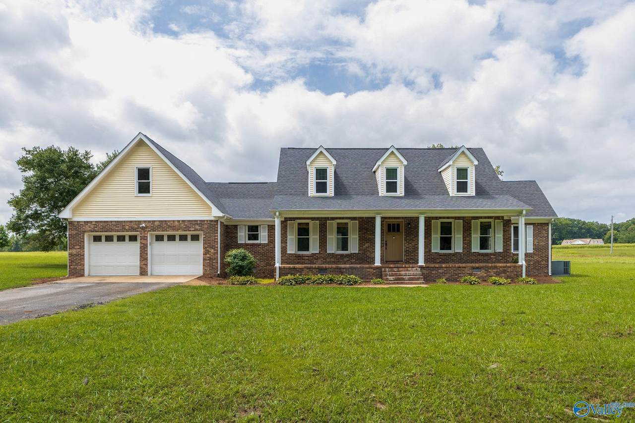 29385 Mooresville Road - Photo 1