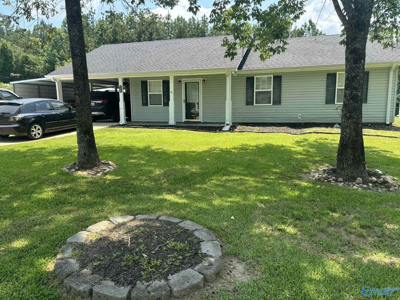 120 Hardwood Drive - Photo 1