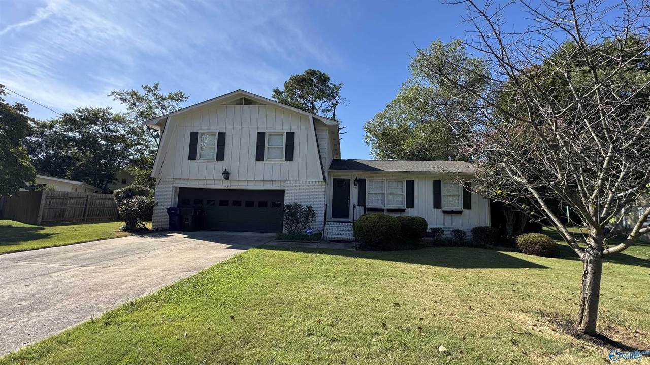 923 Miller Blvd - Photo 1