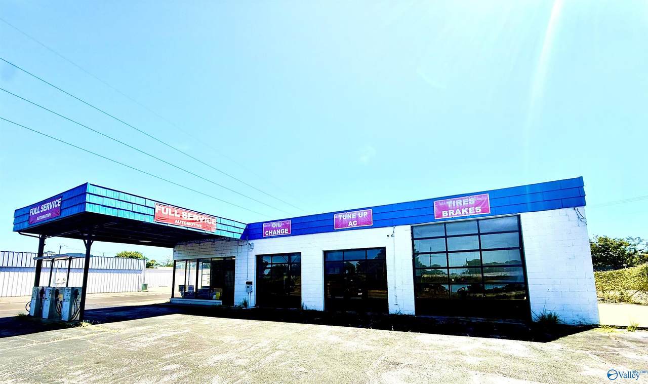 1202 4th Avenue - Photo 1