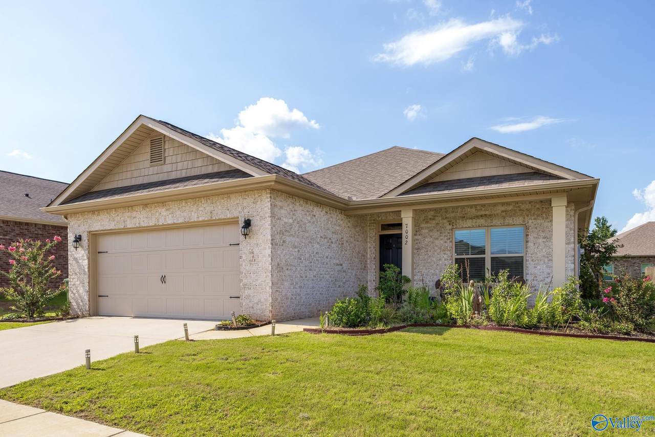 7002 Lost Creek Drive - Photo 1