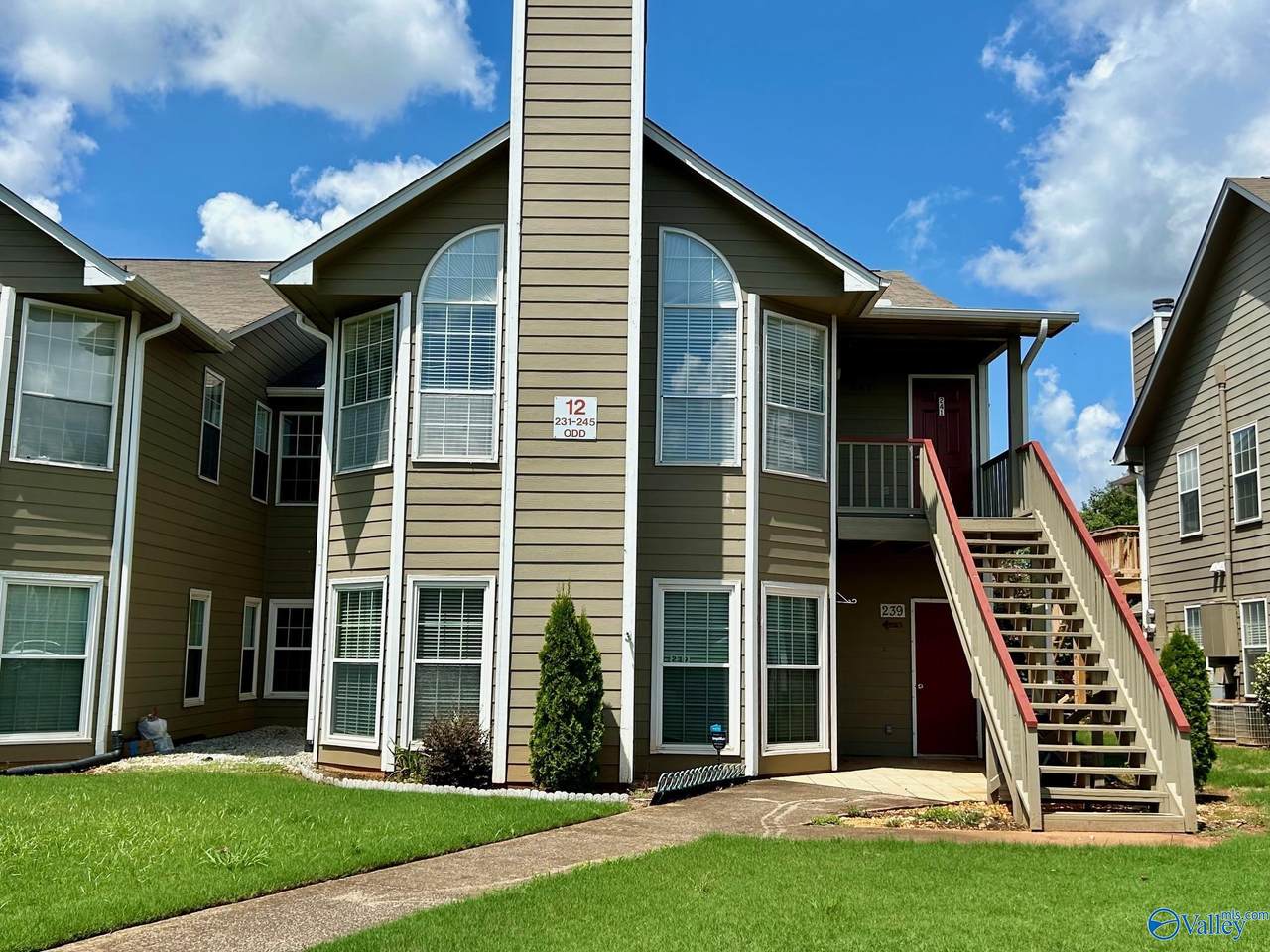 241 Waters Edge Lane - Photo 1