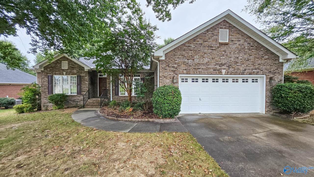 183 Freedom Way - Photo 1