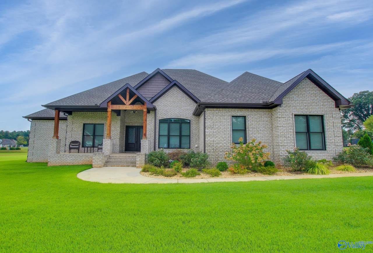 149 Grande Lake Drive - Photo 1