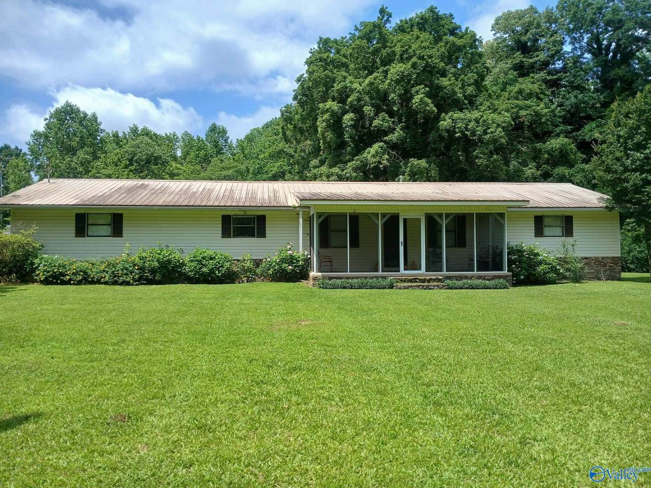 170 Satterfield Lane - Photo 1