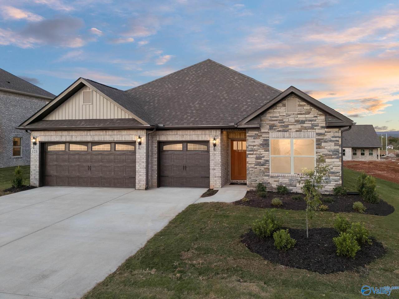 7 Valion Street - Photo 1