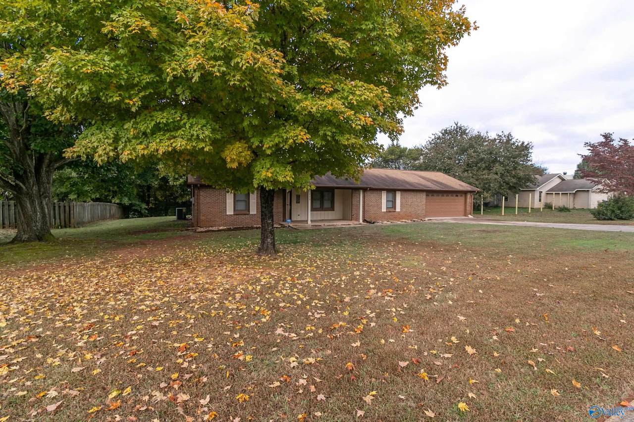 313 Red Oak Road - Photo 1