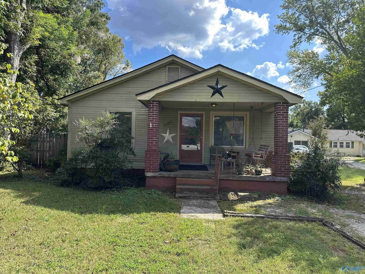 1120 Oshaughnessy Avenue - Photo 1