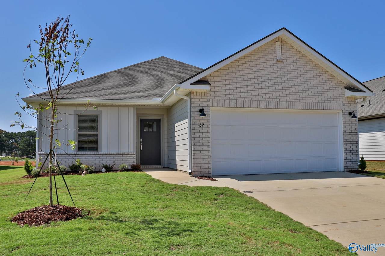 162 Fenwick Place - Photo 1