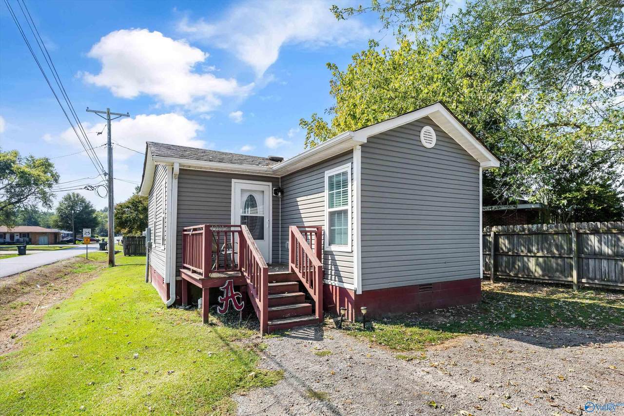 1201 West Washington Street - Photo 1