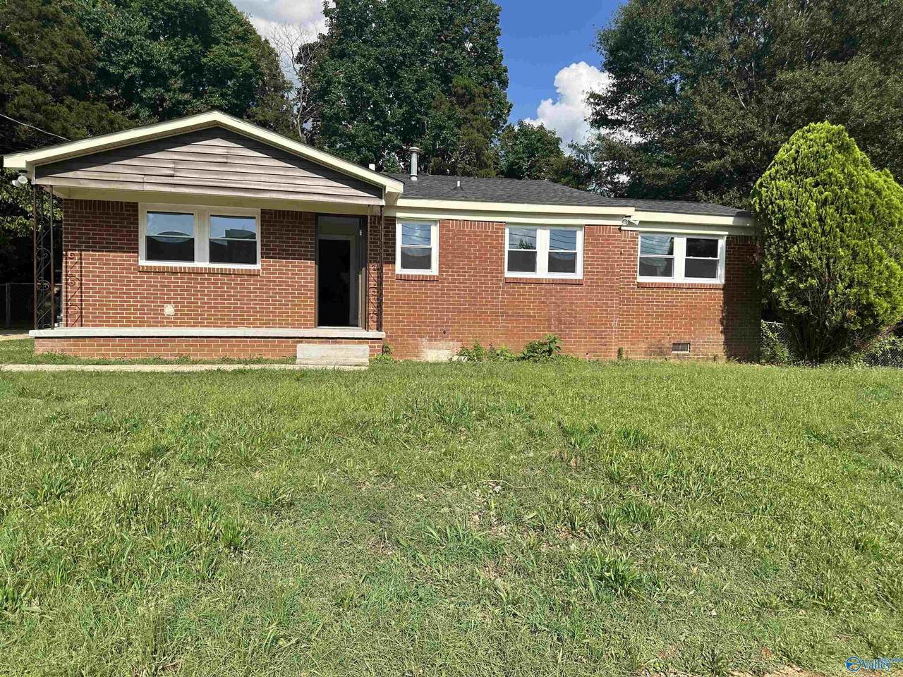 624 Austin Drive - Photo 1