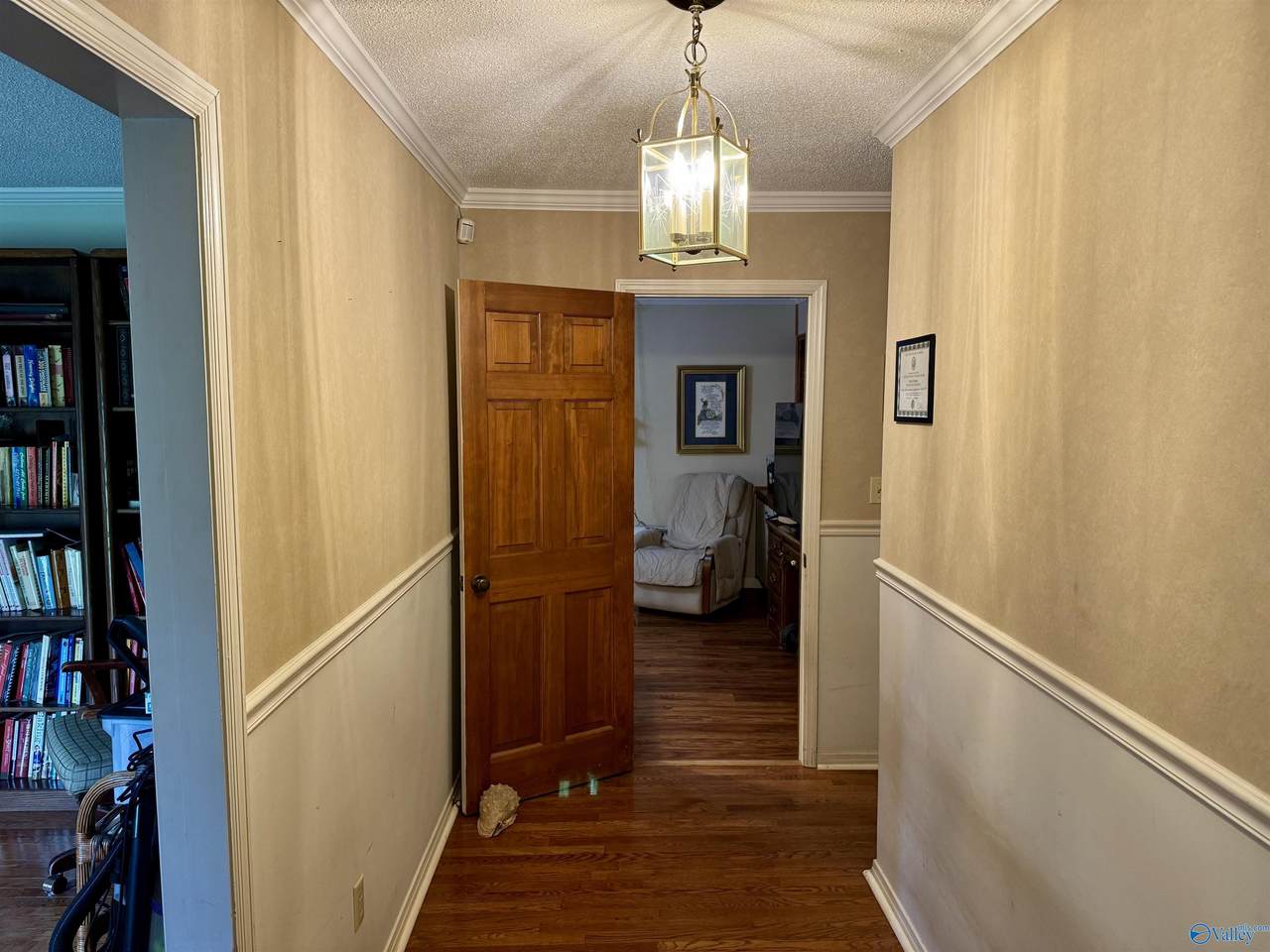 https://bt-photos.global.ssl.fastly.net/nalmls/1280_boomver_1_21900001-2.jpg