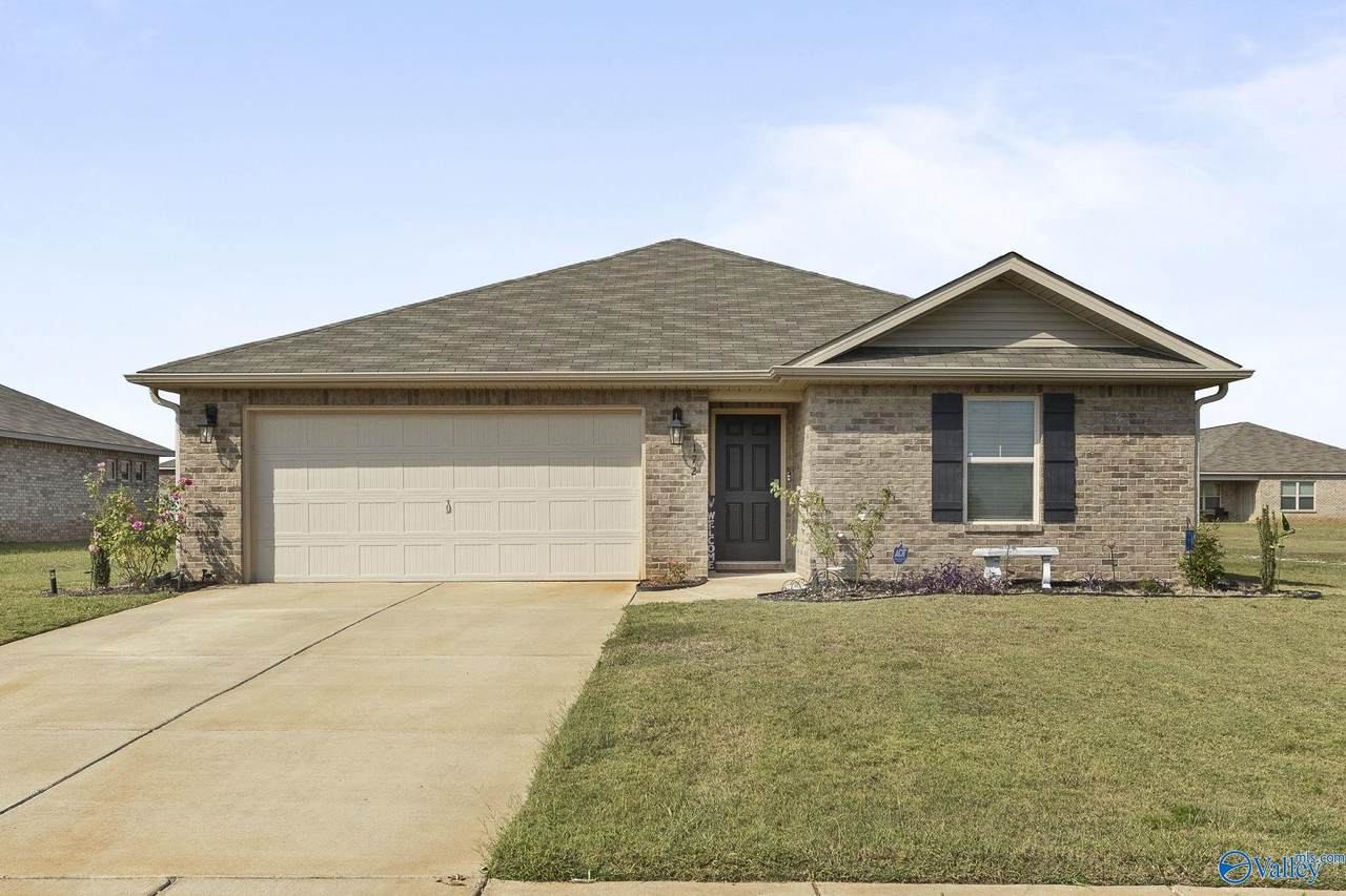 172 Tobin Lane - Photo 1