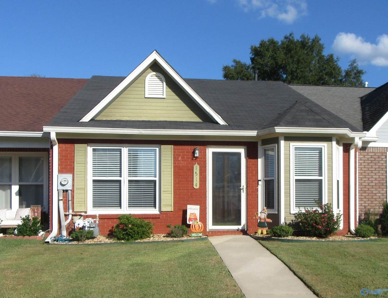 1514 Forestview Drive - Photo 1