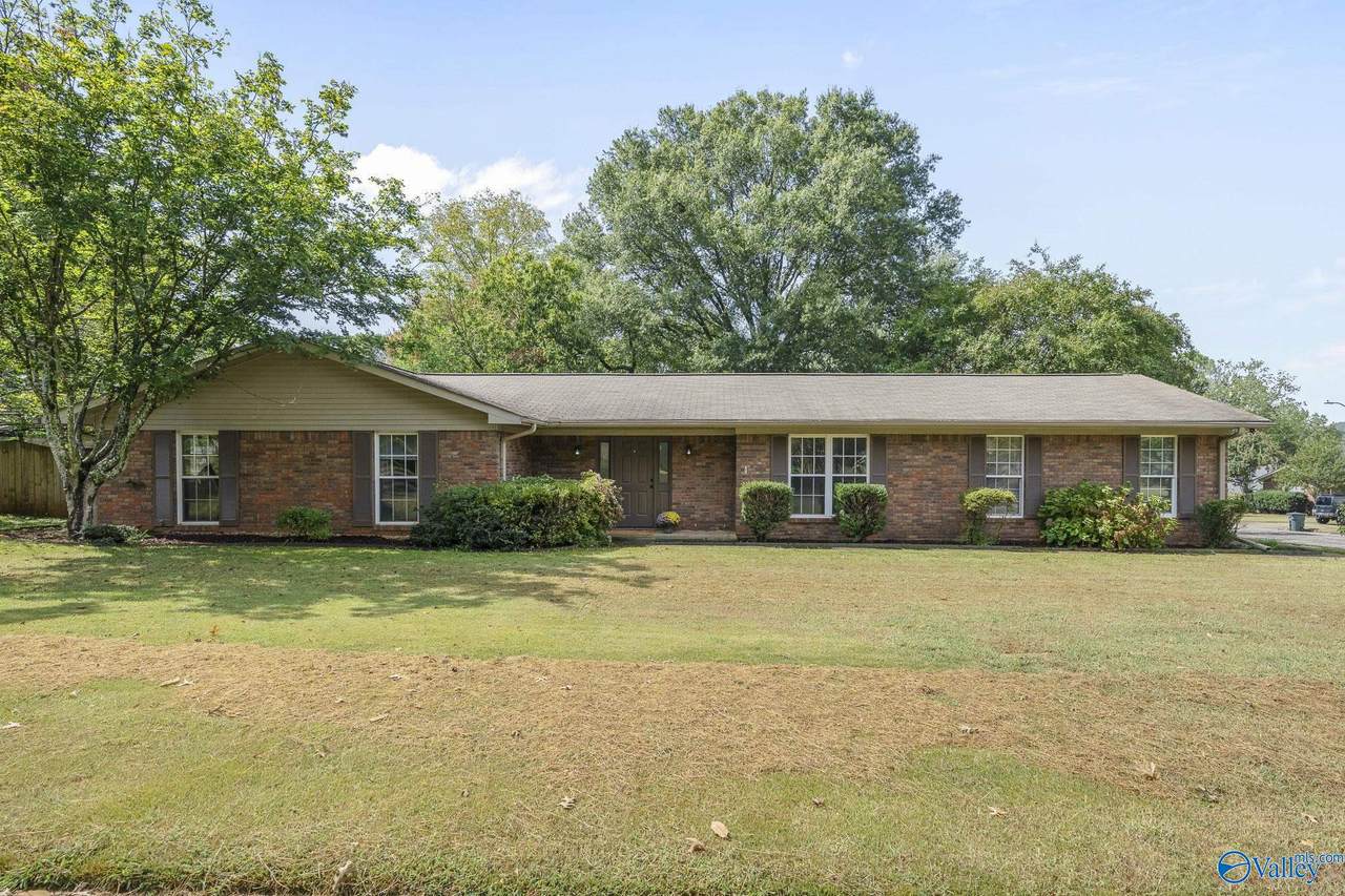 1210 Maebeth Circle - Photo 1