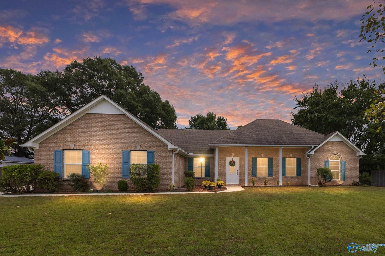 16658 Mulberry Lane - Photo 1