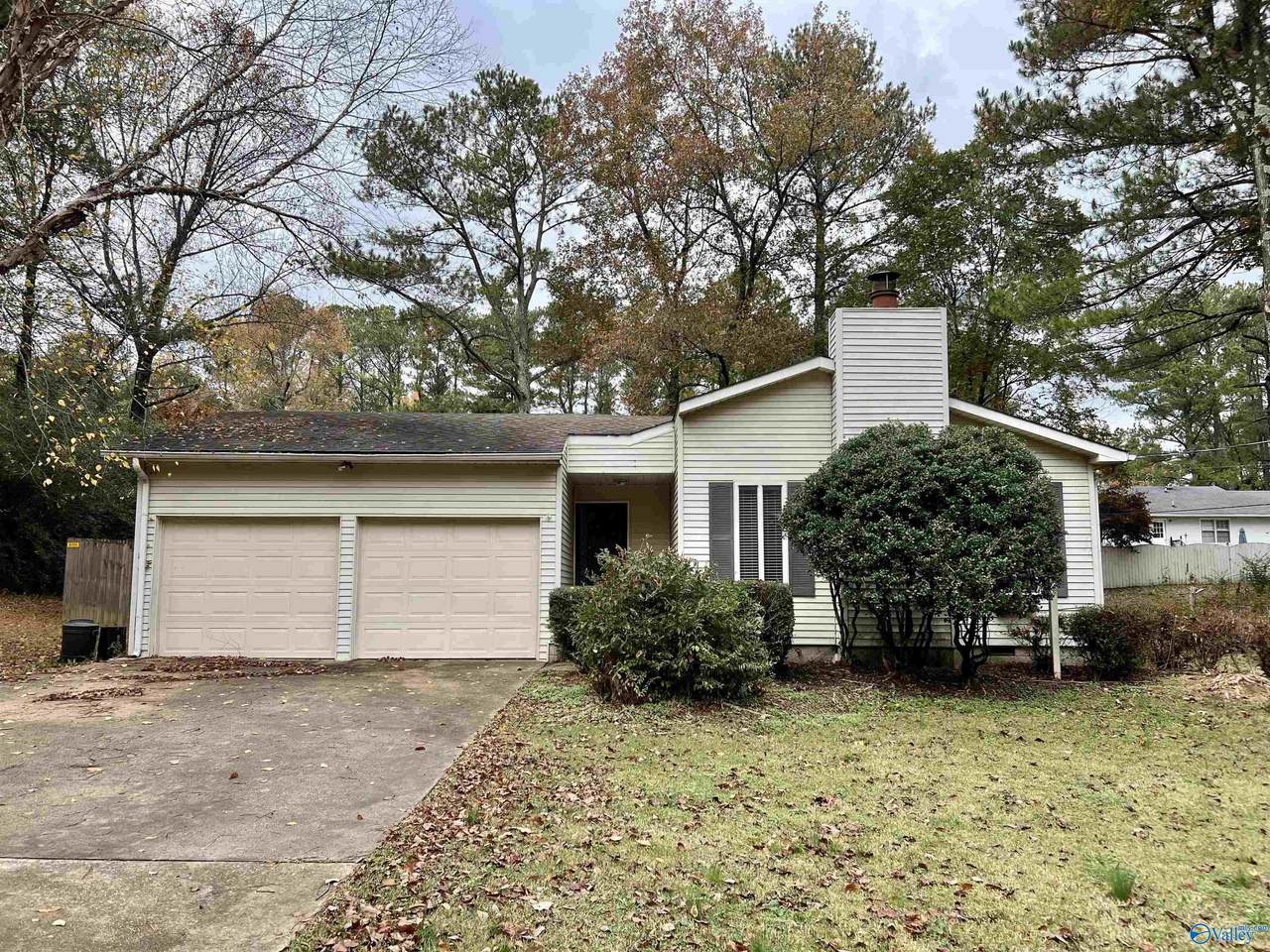 15411 Rise Street - Photo 1