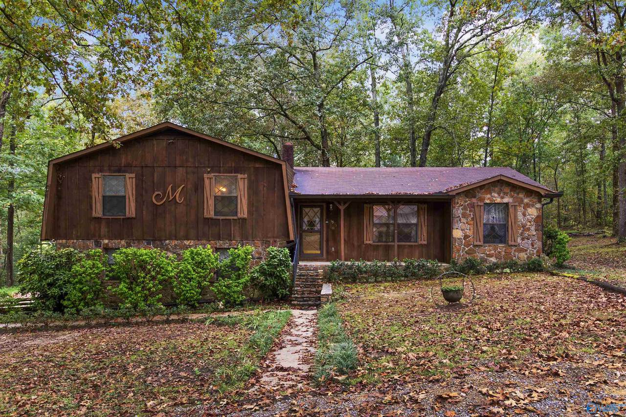 1531 Grace Avenue - Photo 1