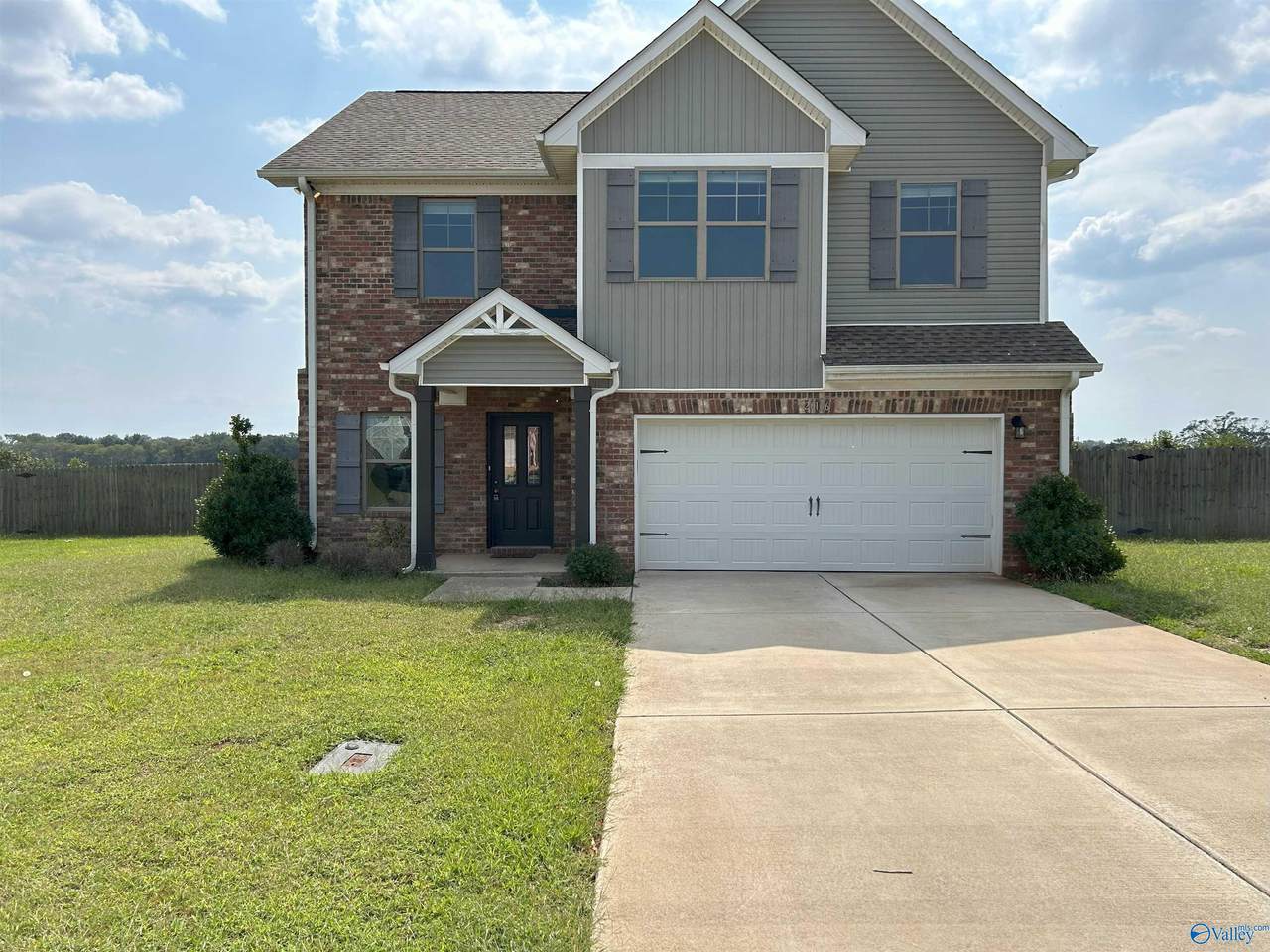 26106 Valley Ridge Road - Photo 1