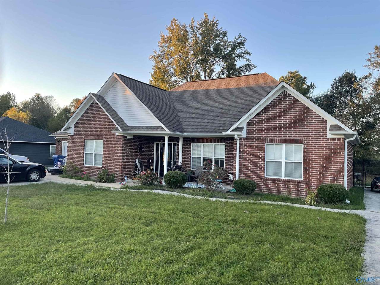 160 Shaw Street - Photo 1