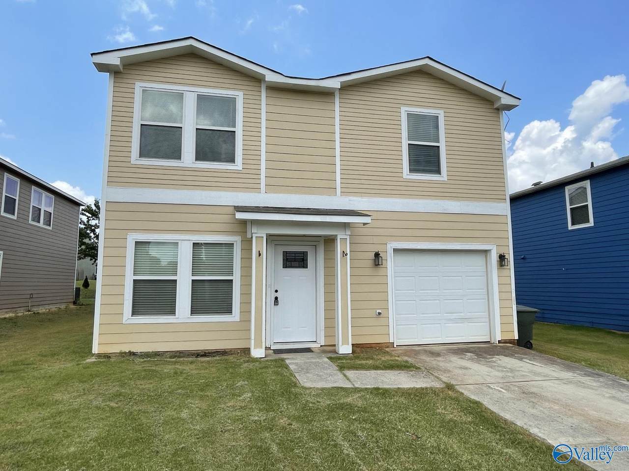 3177 Lakeland Drive - Photo 1