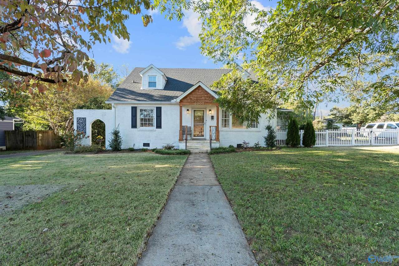 2303 Andrew Jackson Way - Photo 1