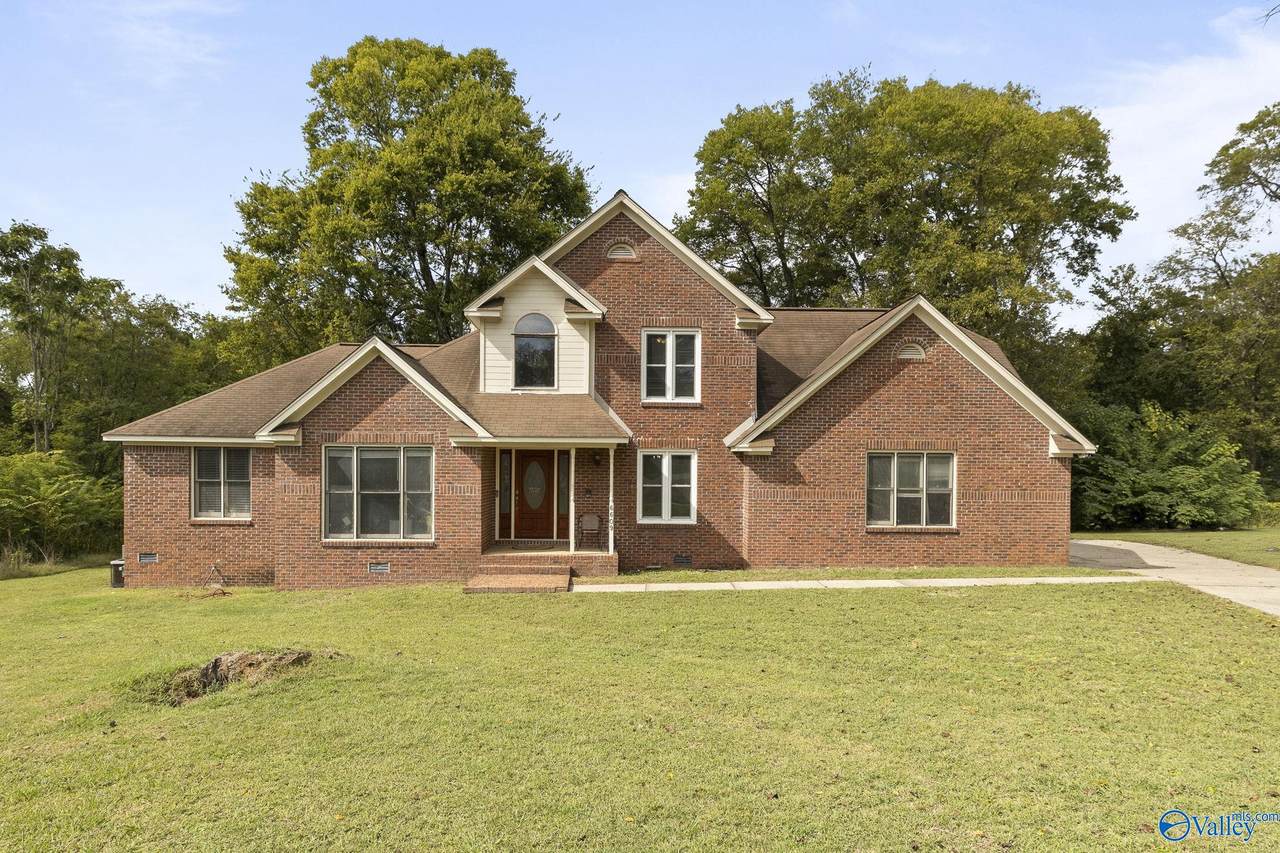 6609 Amberlee Lane - Photo 1