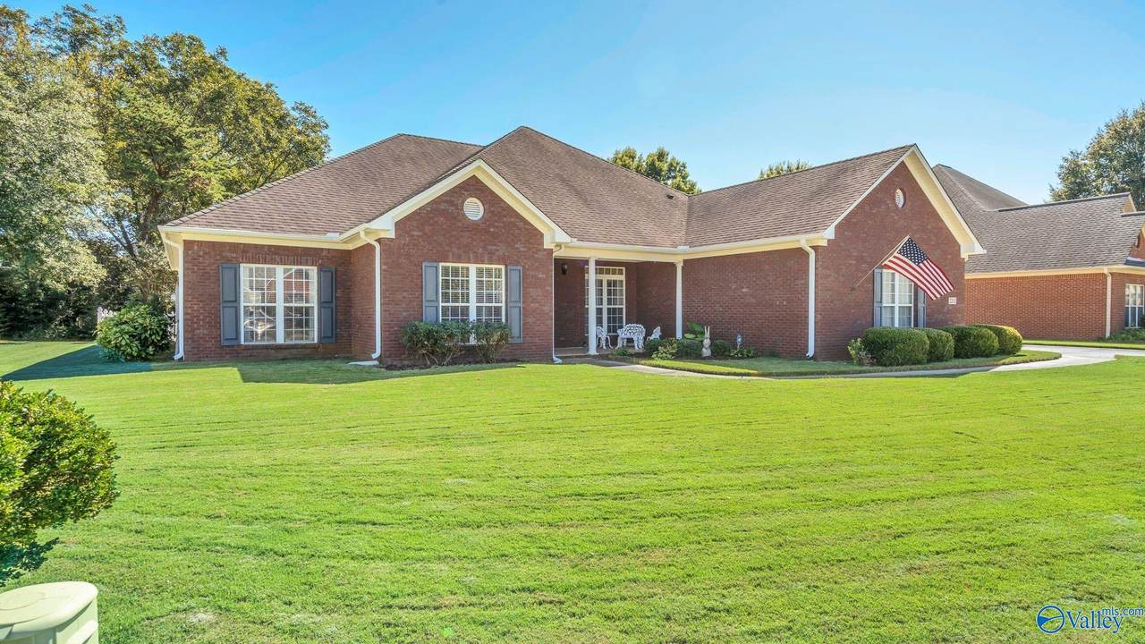 2203 Tamera Circle - Photo 1