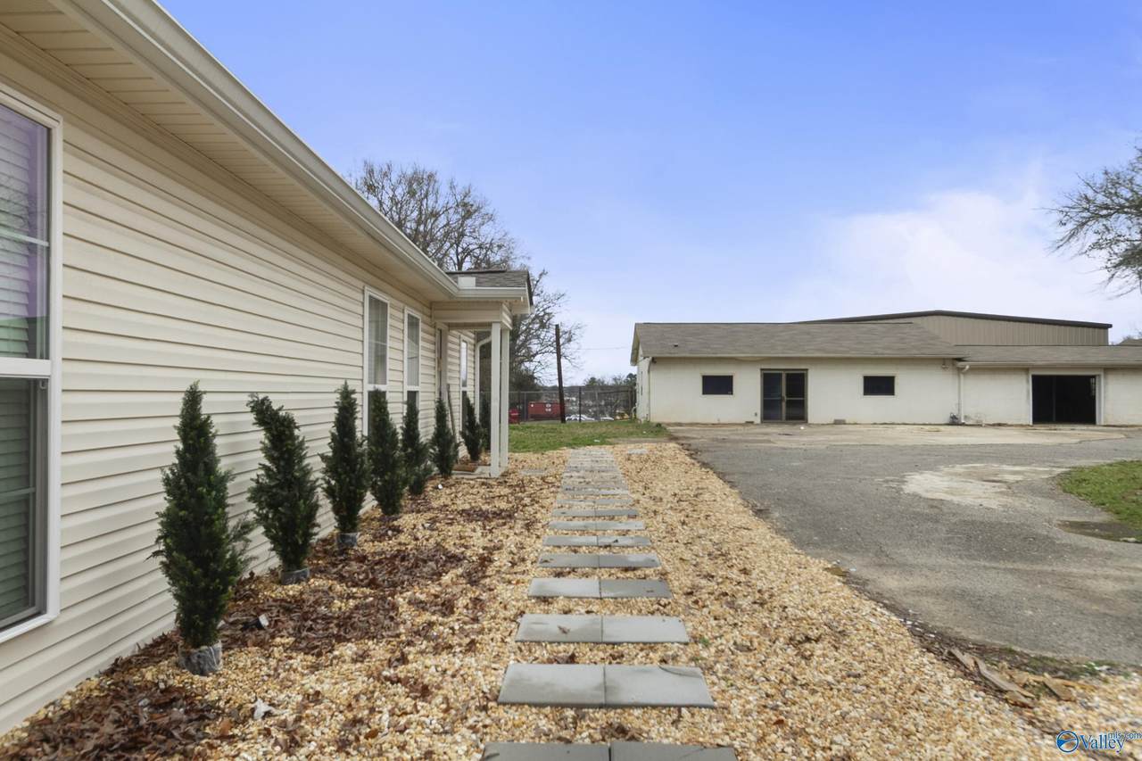 2430 39th Street - Photo 1