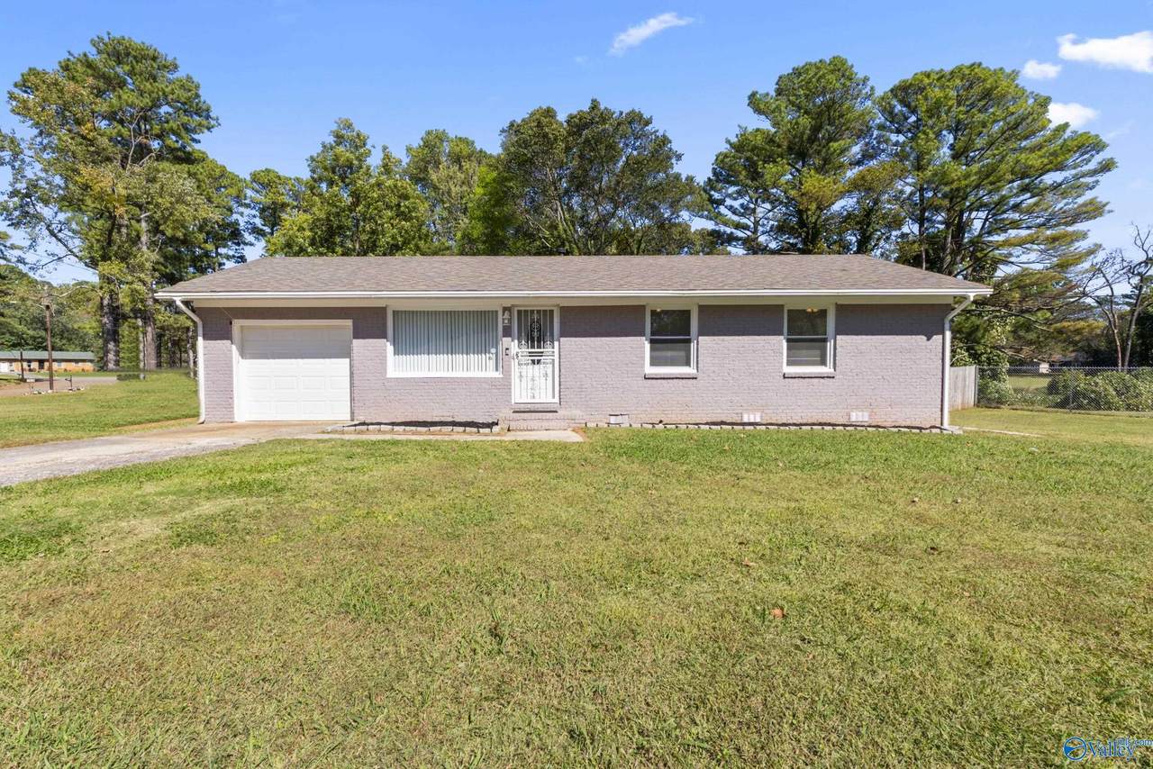 3400 Freda Lane - Photo 1