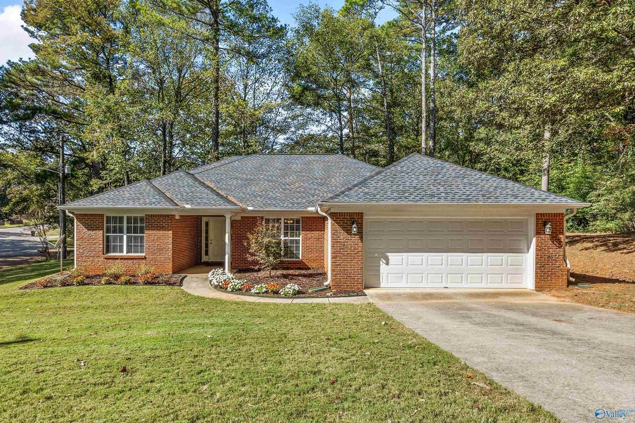 129 Wingfield Drive - Photo 1